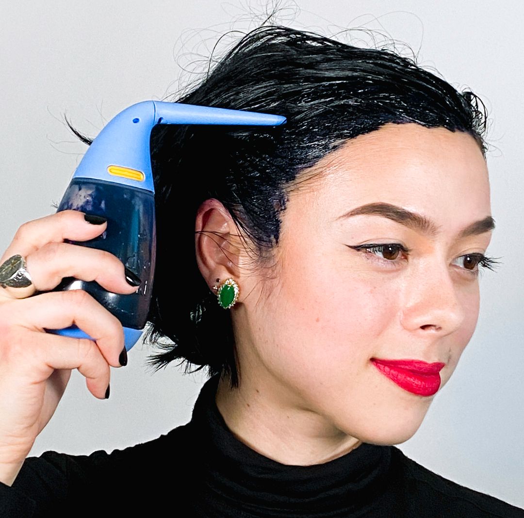 The Hummingbird® Hair Dye Applicator